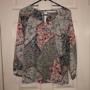 floral blouse